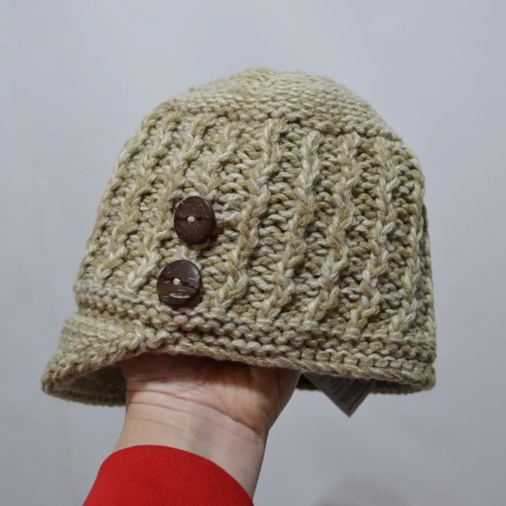Eddie Bauer Girls Tan & Cream Knit Brimmed Beanie Hat Fleece Lined